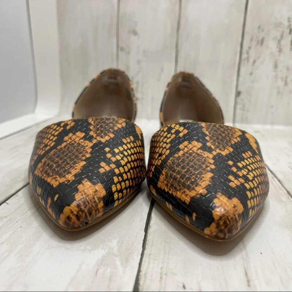 Steve Madden Genius d’Orsay in Yellow Snake Flat - Picture 10 of 13
